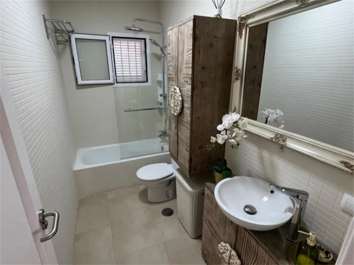 Duplexes for sale in Paseo del Mediterráneo, 231, Vista de los Ángeles Bathroom of Duplexes for sale in Mojácar with Air Conditioner, Heating and Private garden