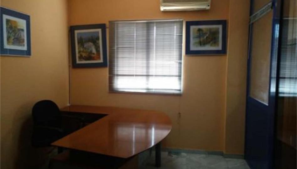 Foto 1 de Oficina en venda a Avenida de Mairena, Barrio Alto, Sevilla