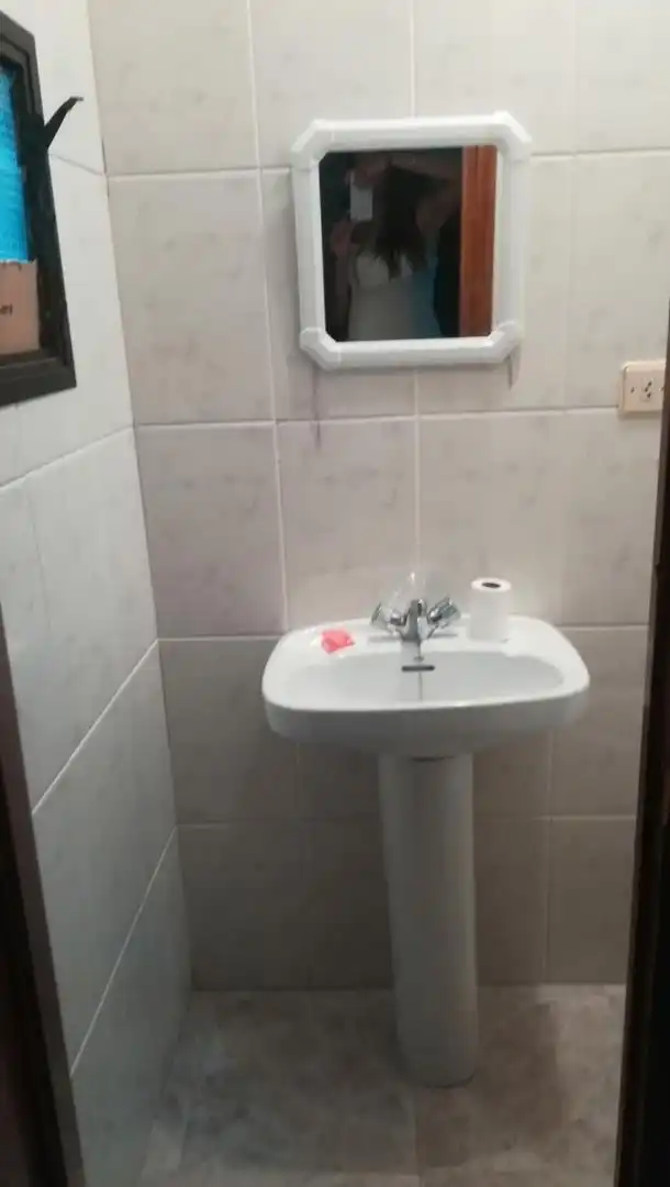 Baño de Casa adosada en venta en Zarza la Mayor con Terraza, Trastero y Balcón