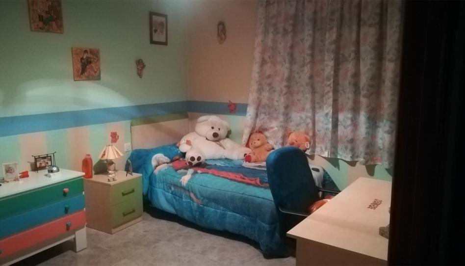 Casa adosada en venda a Calle Concejo, Zarza la Mayor, Cáceres - imatge 1 Foto 1 de Casa adosada en venda a Calle Concejo, Zarza la Mayor, Cáceres