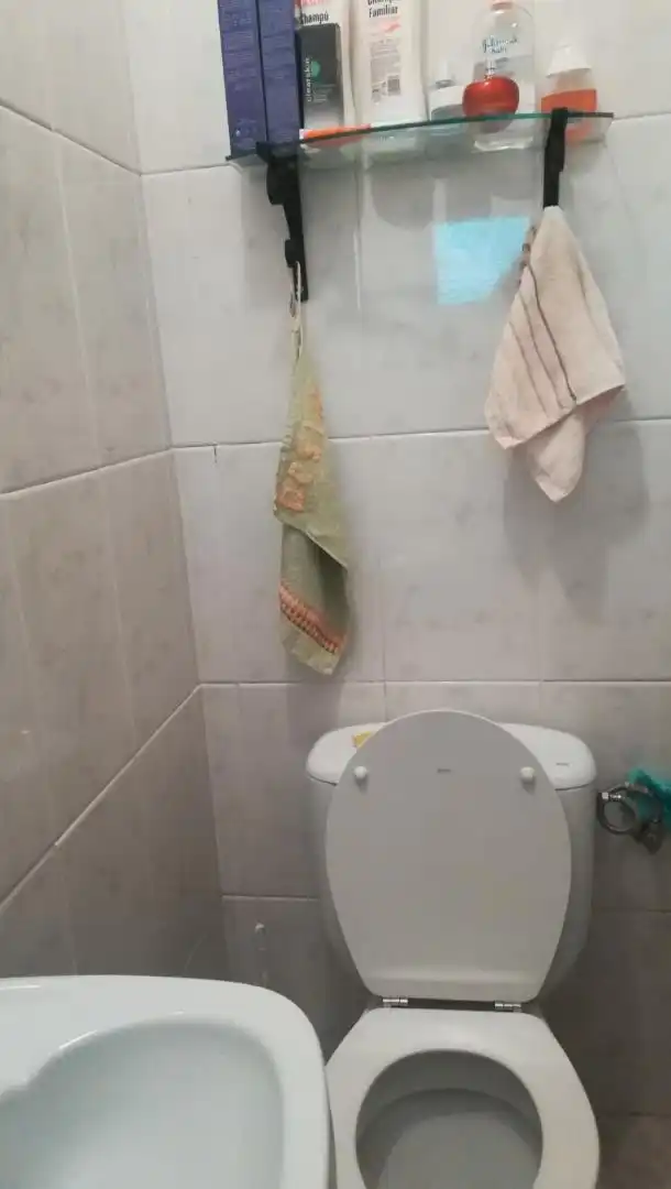 Baño de Casa adosada en venta en Zarza la Mayor con Terraza, Trastero y Balcón