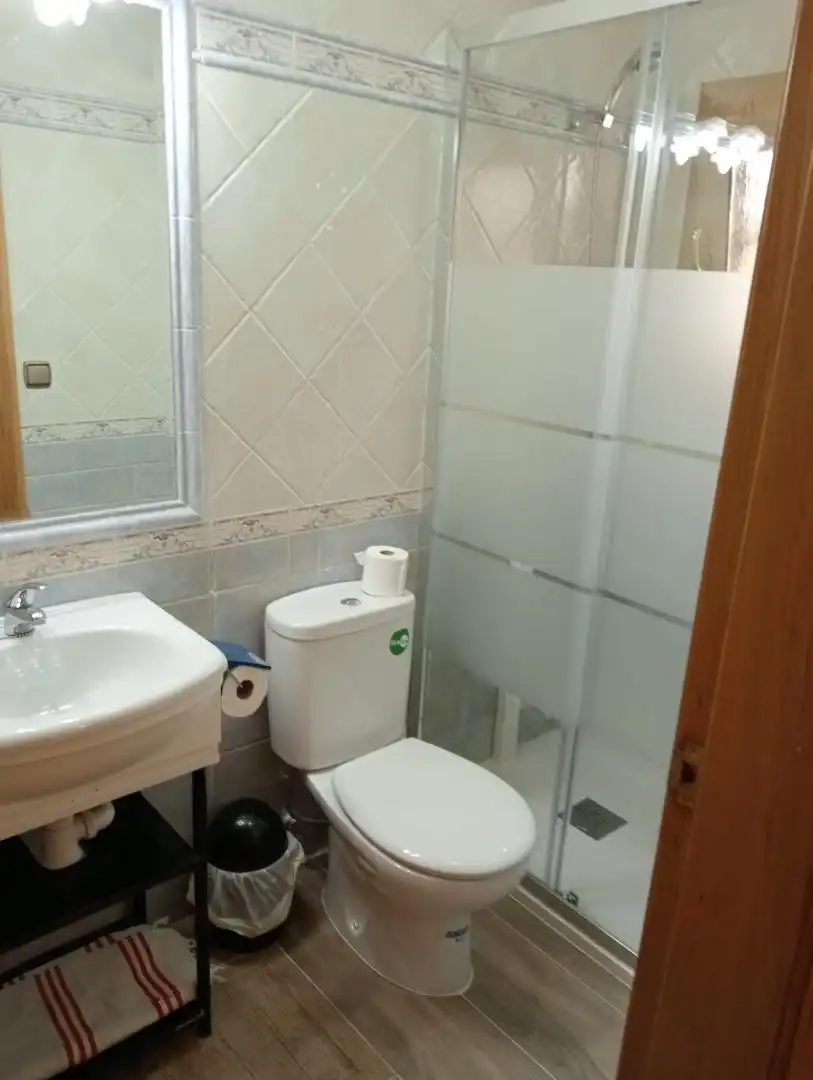 Room in San Fulgencio Bathroom of Houses for share in San Fulgencio with Air Conditioner, Heating and Private garden