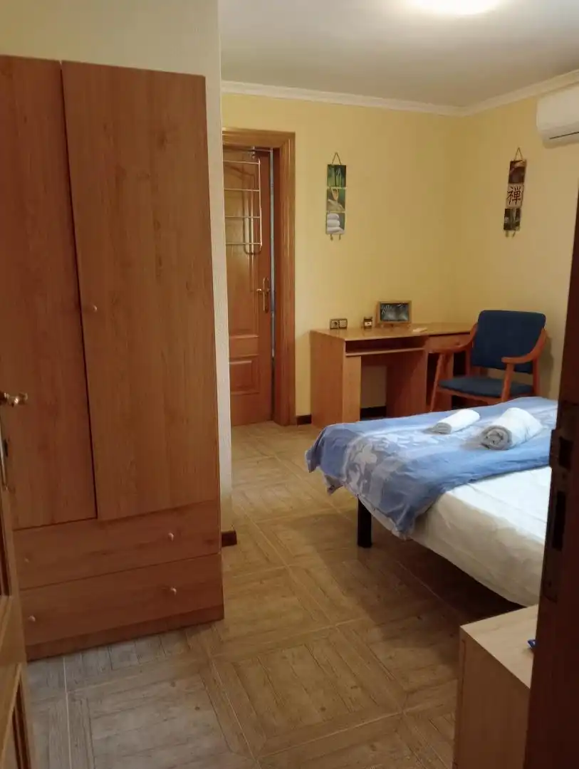 Room in San Fulgencio Bedroom of Houses for share in San Fulgencio with Air Conditioner, Heating and Private garden