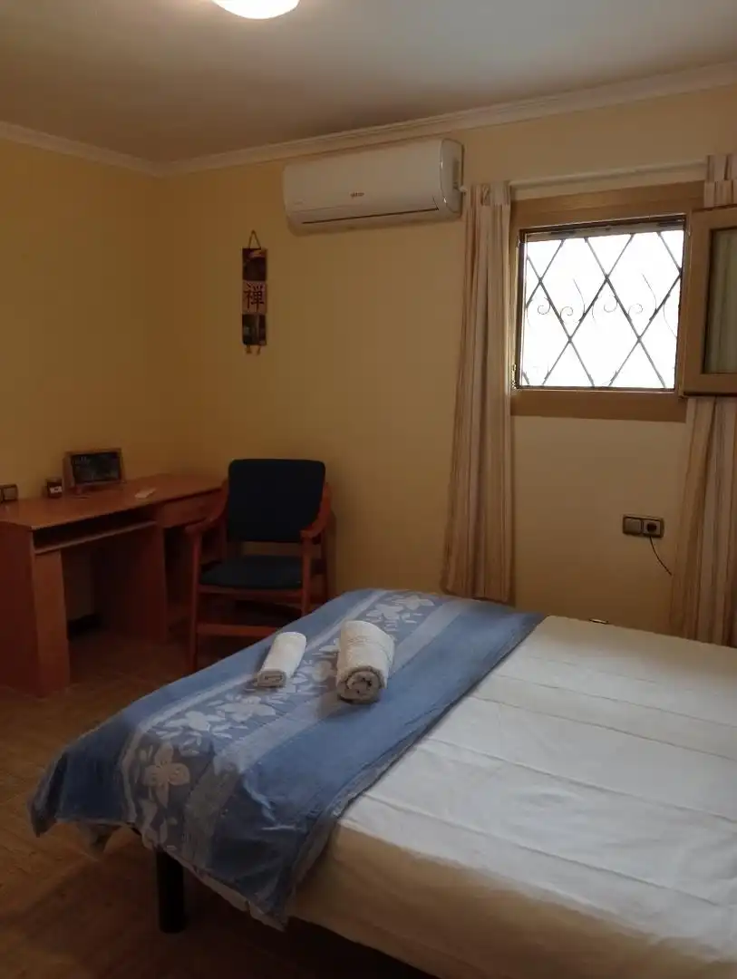 Room in San Fulgencio Bedroom of Houses for share in San Fulgencio with Air Conditioner, Heating and Private garden