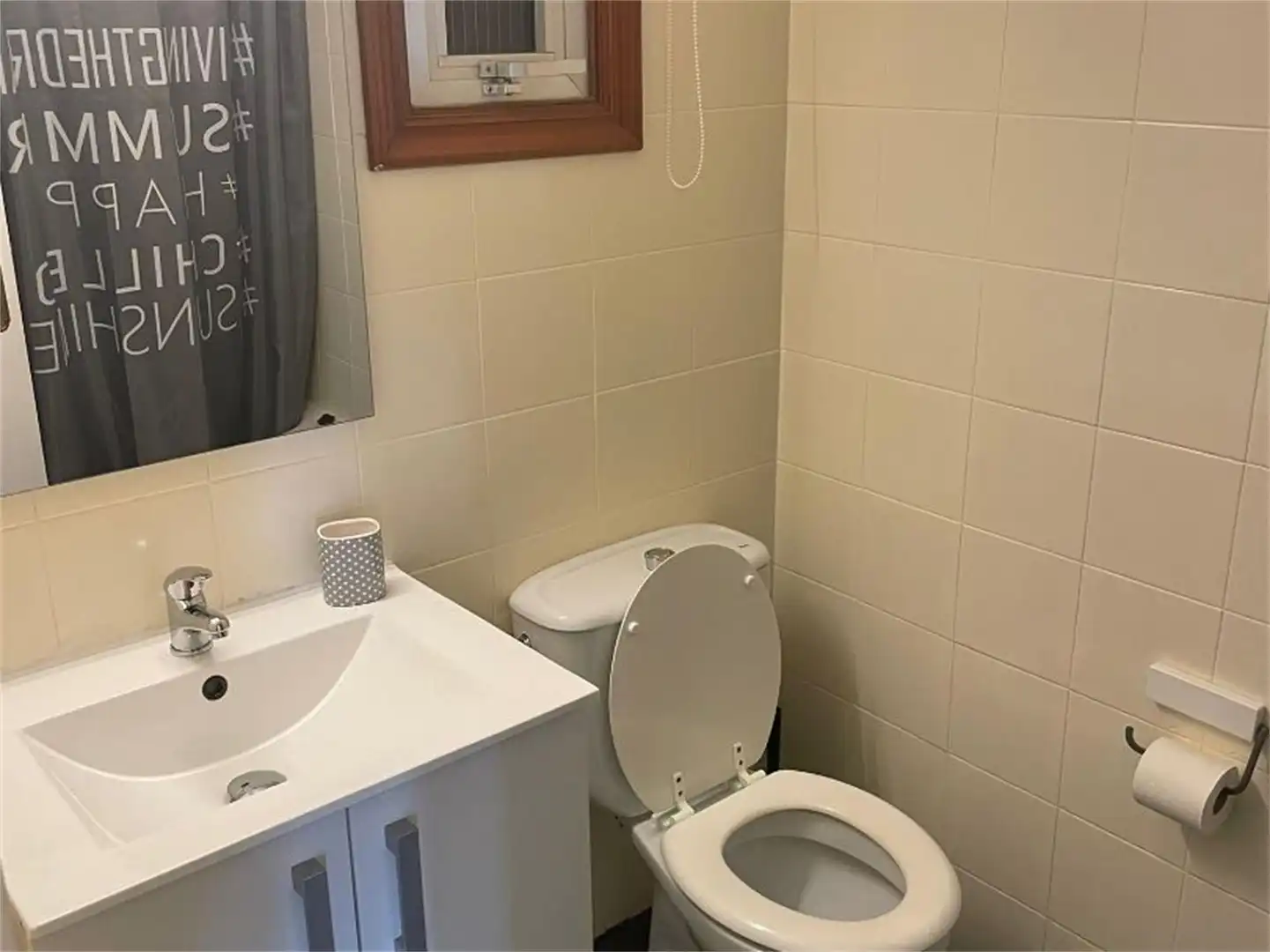 Habitación en Avenida da Gran Vía, Plaza España - Corte Inglés Baño de Ático para compartir en Vigo con Calefacción, Parquet y Terraza