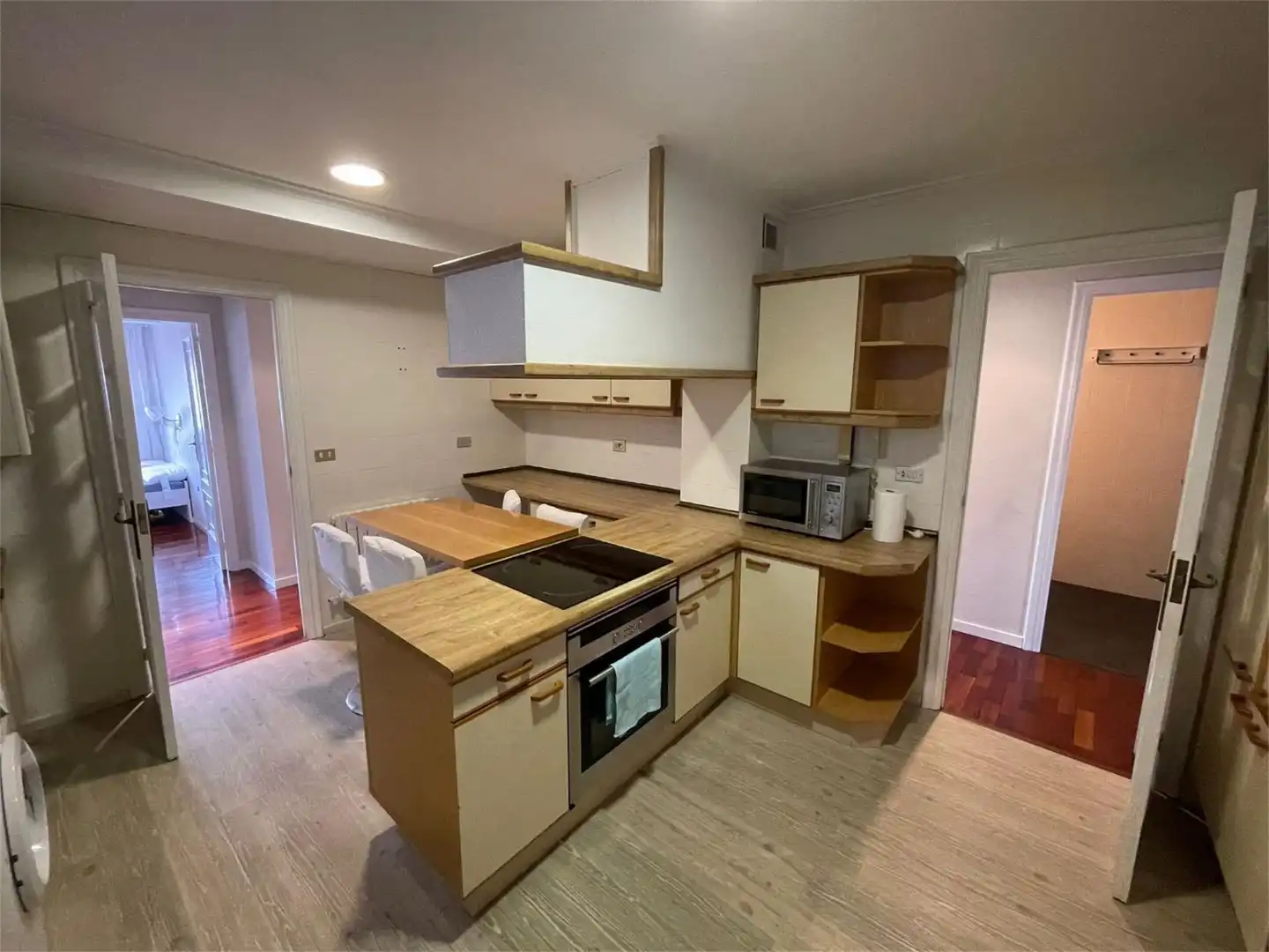 Habitación en Avenida da Gran Vía, Plaza España - Corte Inglés Cocina de Ático para compartir en Vigo con Calefacción, Parquet y Terraza