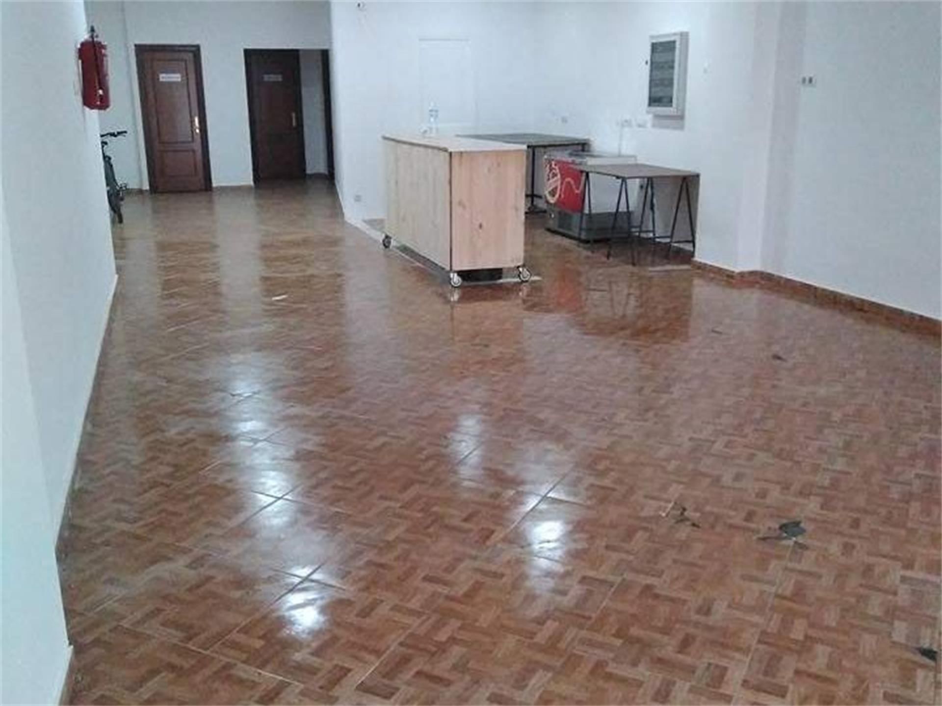 Local de lloguer a Avenida de la Fontanilla, Estación - La Fontanilla - El Tinte