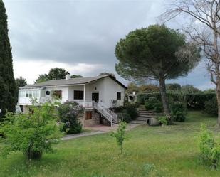 Jardí de Casa o xalet en venda en Pedrezuela amb Calefacció, Jardí privat i Terrassa