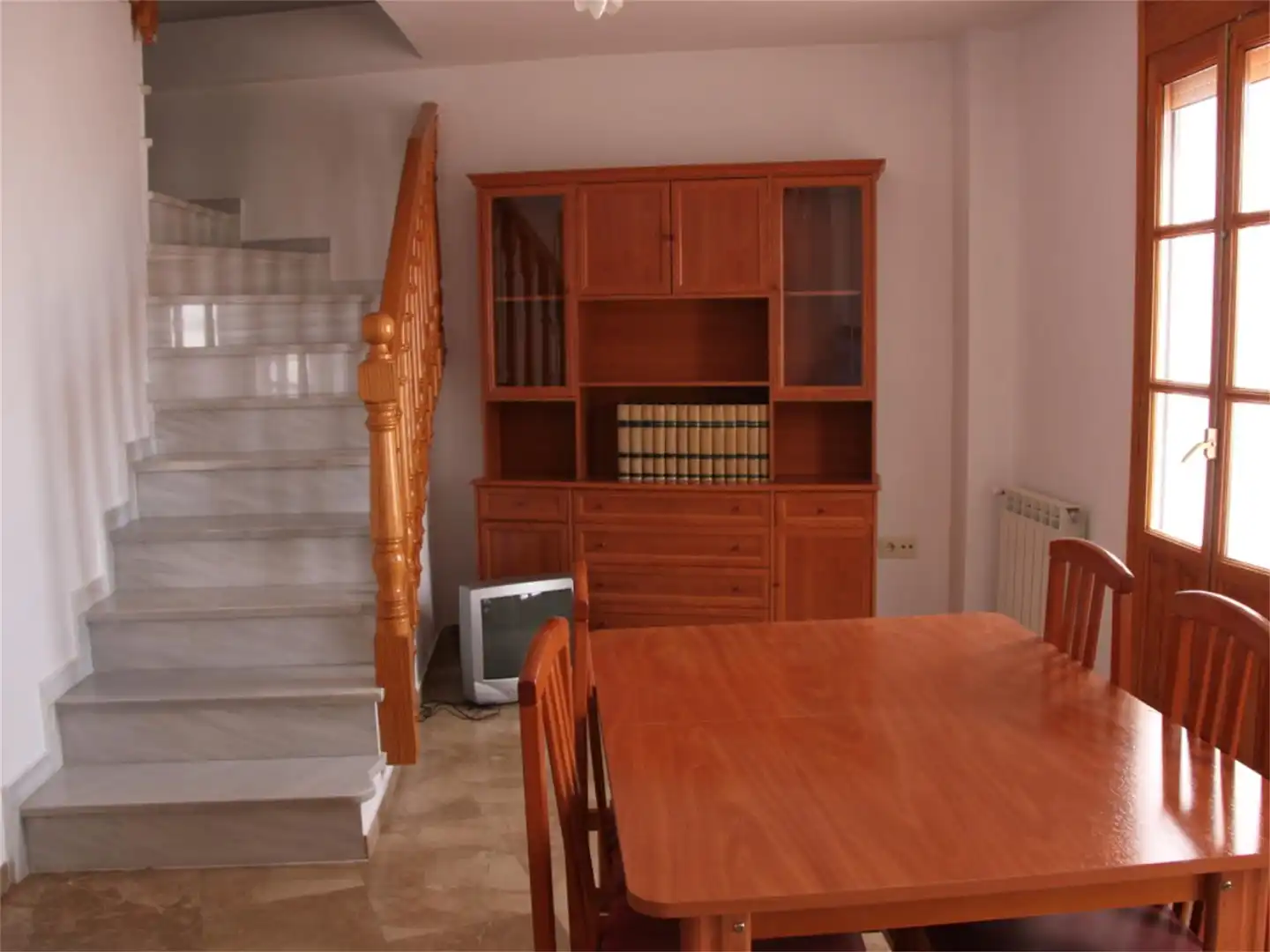Maisonette zum Verkauf in Castril mit Heizung, Terrasse und Abstellraum