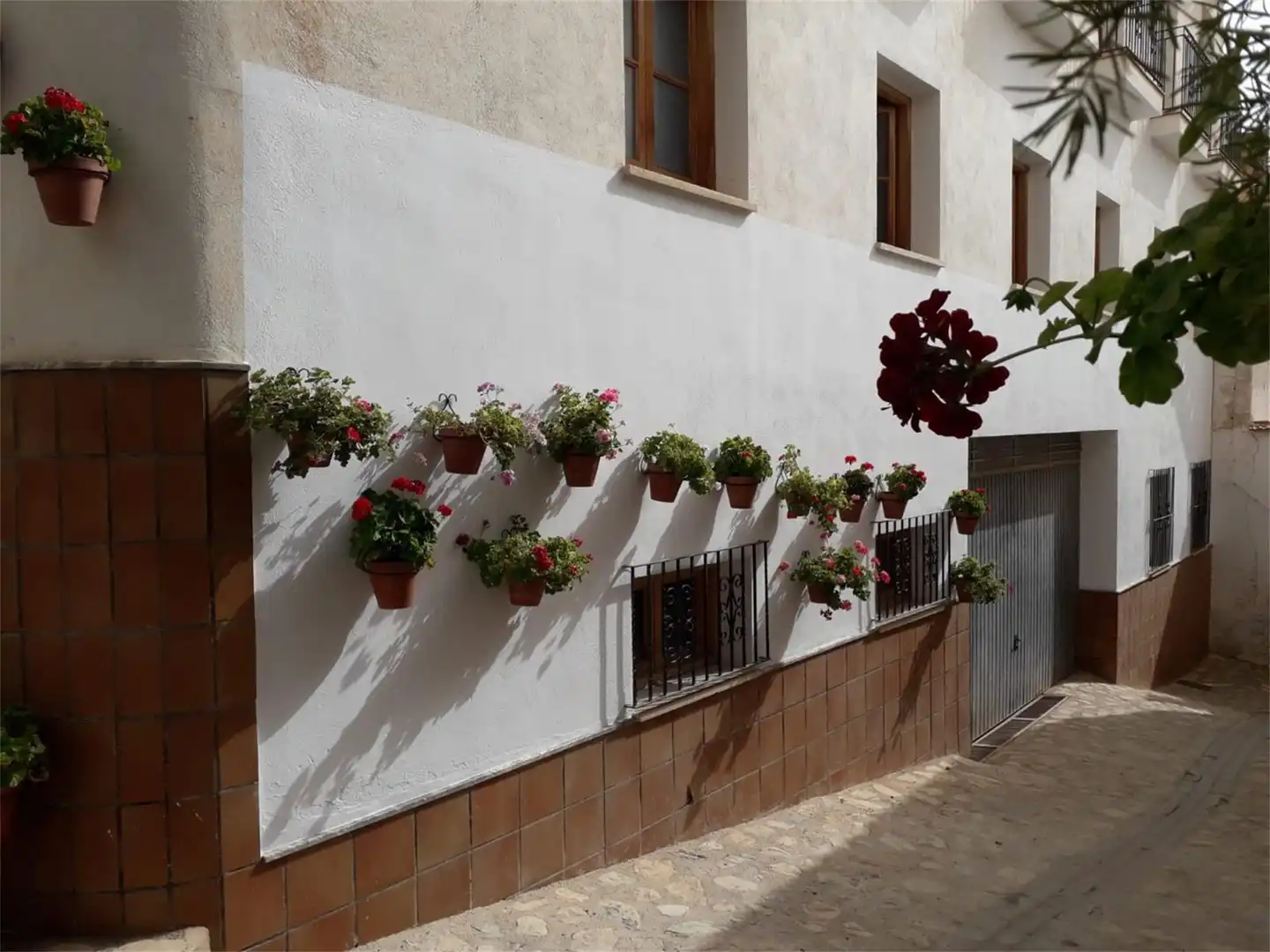 Außenansicht von Maisonette zum Verkauf in Castril mit Heizung, Terrasse und Abstellraum