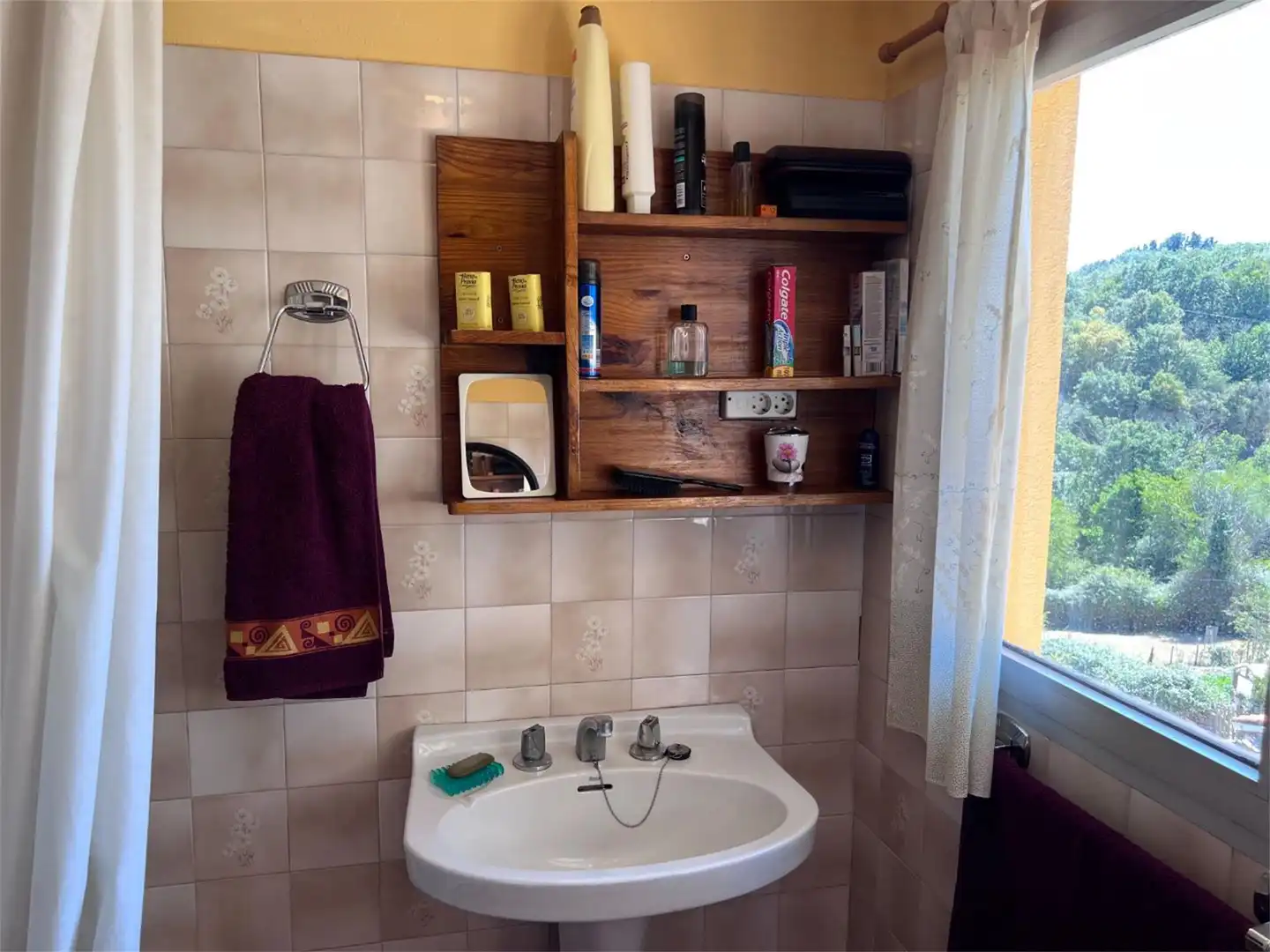 Baño de Piso en venta en A Pobra de Trives  con Jardín privado, Parquet y Terraza
