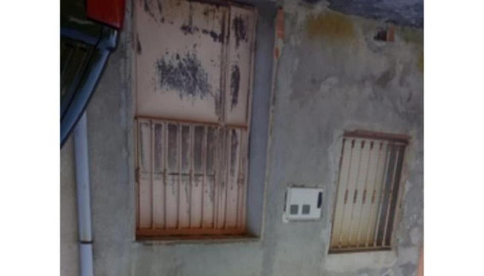 Casa adosada en venda a Calle Cuesta, Valfermoso de Tajuña, Guadalajara - imatge 1 Foto 1 de Casa adosada en venda a Calle Cuesta, Valfermoso de Tajuña, Guadalajara