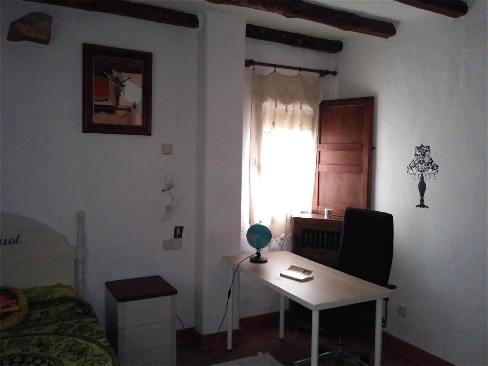 Bedroom of House or chalet to share in Villalbilla  with Heating, Private garden and Swimming Pool