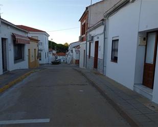 Vista exterior de Casa adosada en venda en Minas de Riotinto