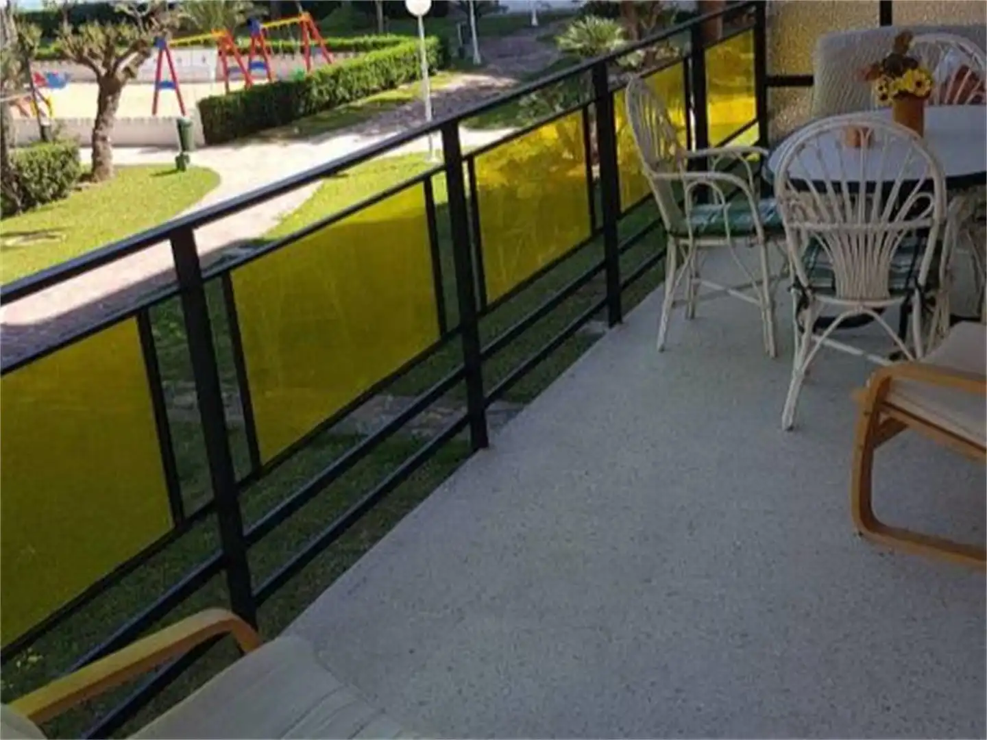 Apartamento en venta en Calle Rosarda, El Palmar - Los Molinos Terraza de Apartamento en venta en Dénia con Terraza, Amueblado y Parking comunitario