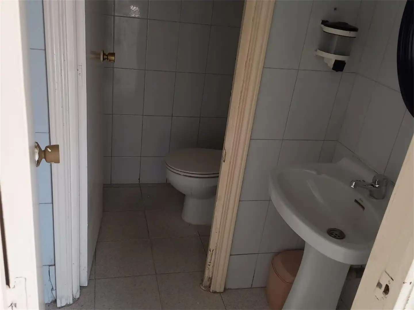 Local de alquiler en Calle Roma, 15, Villamanta Baño de Local de alquiler en Villamanta con Aire acondicionado y Calefacción