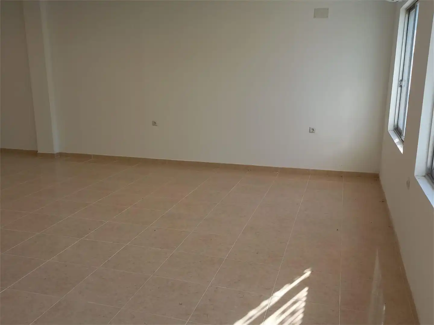 Local de alquiler en Calle Roma, 15, Villamanta Habitación de Local de alquiler en Villamanta con Aire acondicionado y Calefacción