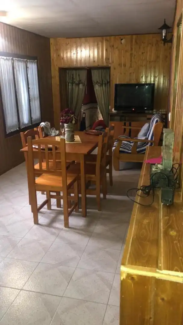Casa adosada en venta en Calle Fuente Nueva, 6, Los Yébenes Comedor de Casa adosada en venta en Los Yébenes