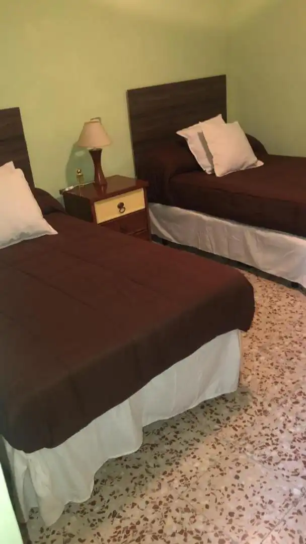 Casa adosada en venta en Calle Fuente Nueva, 6, Los Yébenes Habitación de Casa adosada en venta en Los Yébenes