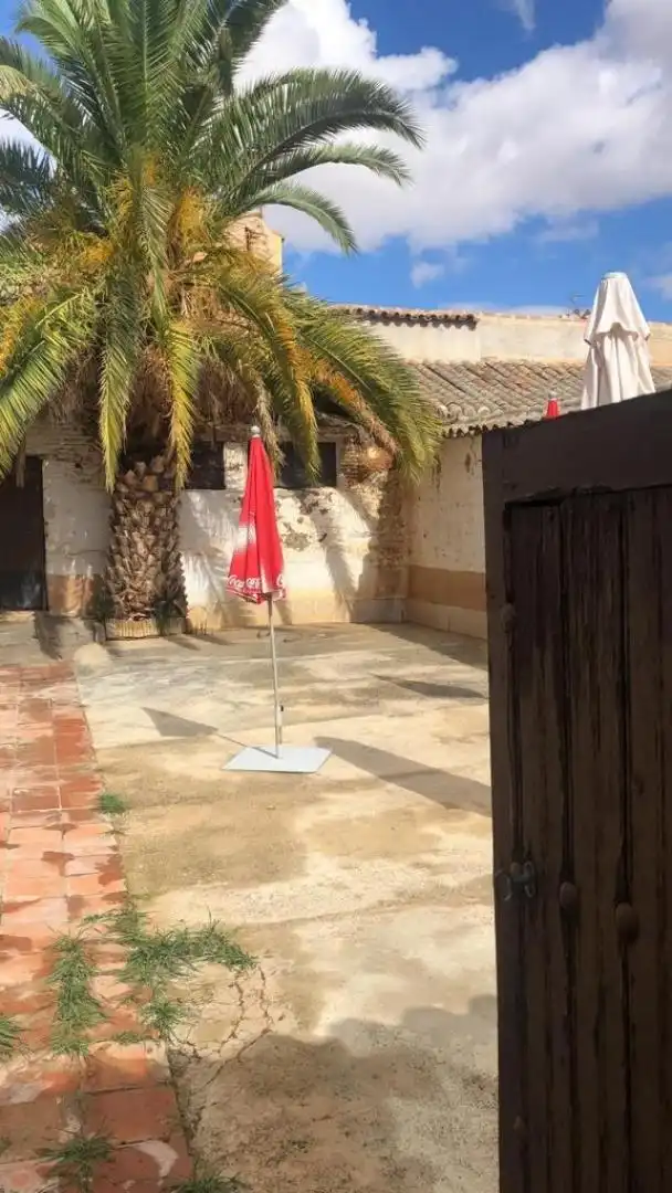 Casa adosada en venta en Calle Fuente Nueva, 6, Los Yébenes Terraza de Casa adosada en venta en Los Yébenes