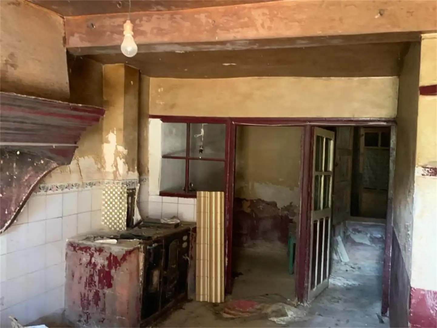 Casa adosada en venda a Calle Vegazo, 10, Puerto Castilla Cuina de Casa adosada en venda en Puerto Castilla amb Terrassa