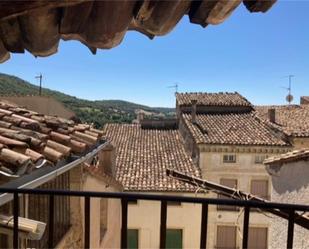 Vista exterior de Casa adosada en venda en Vilanova de Meià amb Terrassa i Balcó