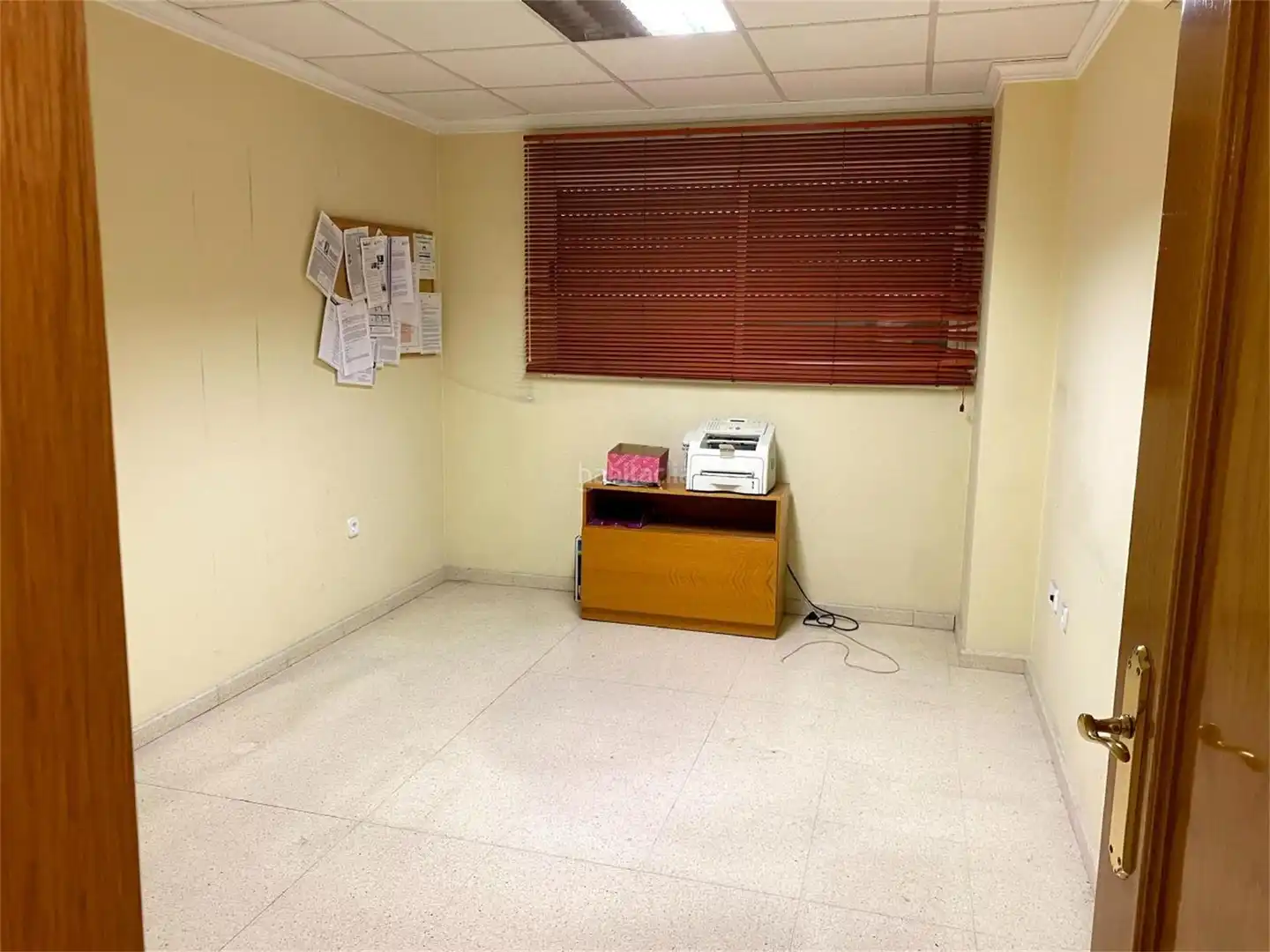 Oficina en venda a Calle de Santa Lucía, Centre - Zona Alta Oficina en venda en Alcoy / Alcoi