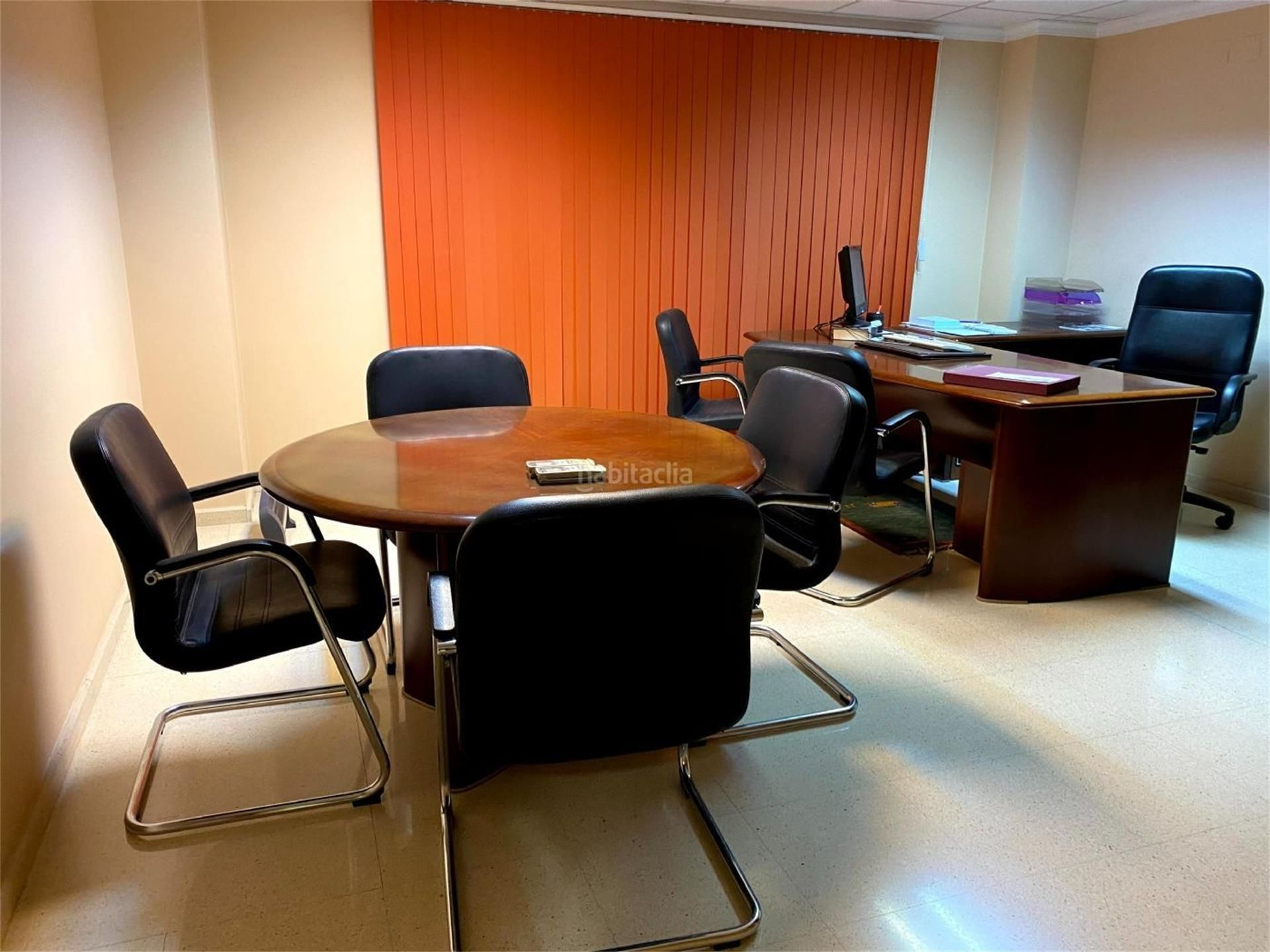 Office for sale in Calle de Santa Lucía, Centre - Zona Alta