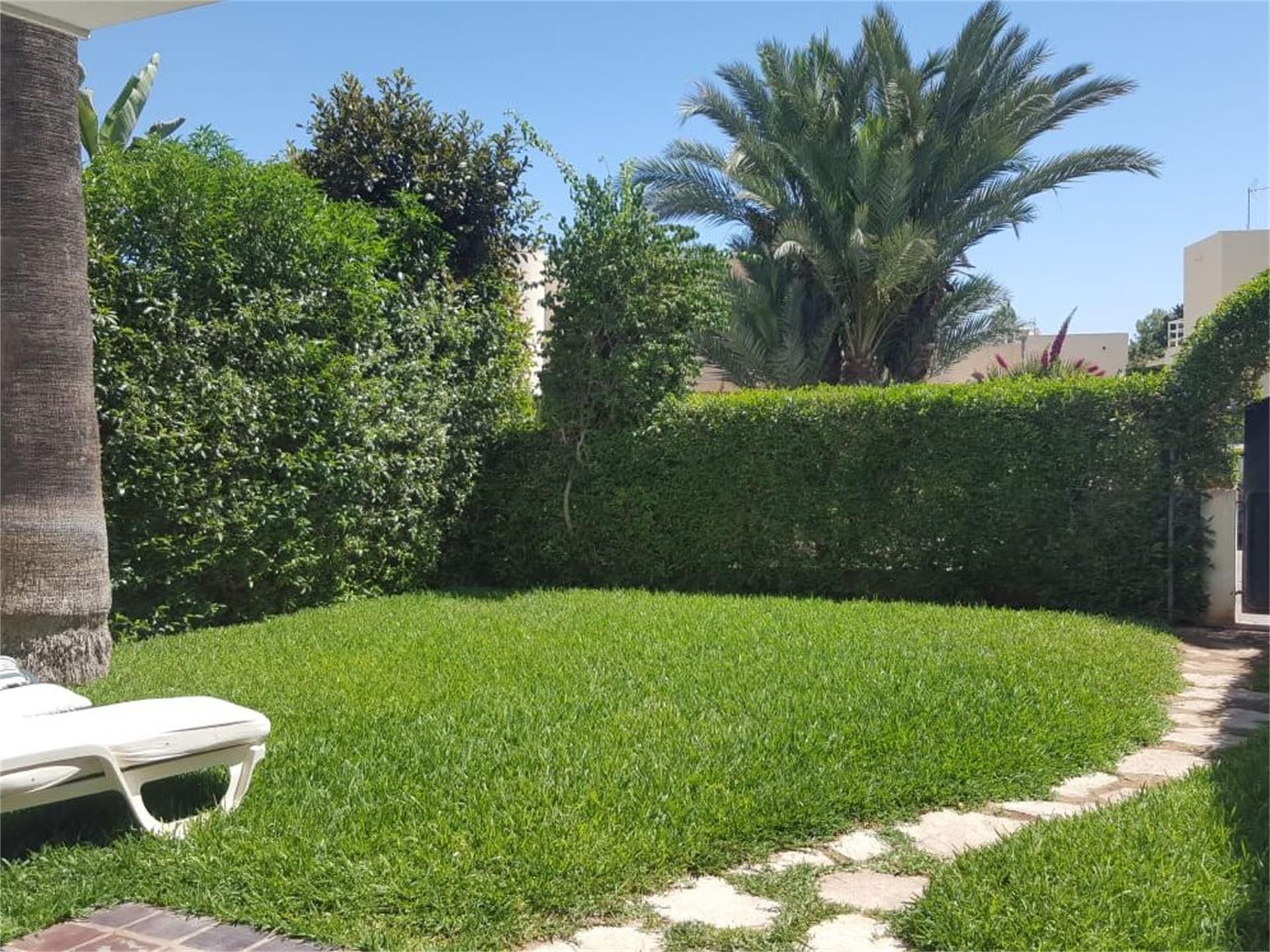 Jardí de Casa adosada en venda en Vera amb Aire condicionat, Terrassa i Piscina