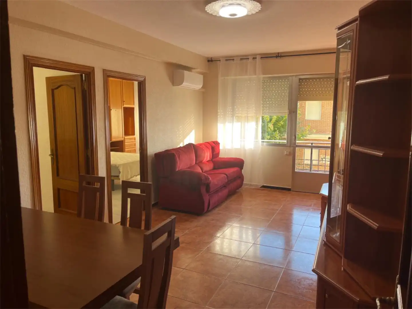 Sala d'estar de Pis per a compartir en La Puebla de Montalbán amb Aire condicionat, Calefacció i Terrassa