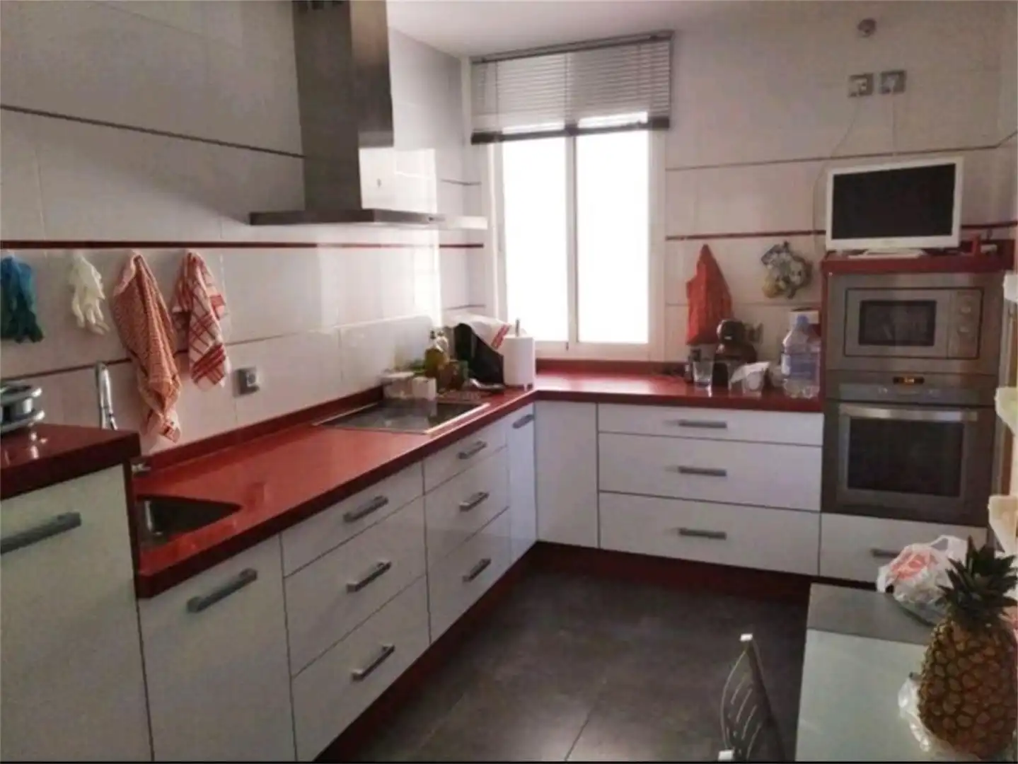 Flat for sale in Calle Madre de Dios, 37, Marchena Kitchen of Flat for sale in Marchena with Air Conditioner, Parquet flooring and Terrace