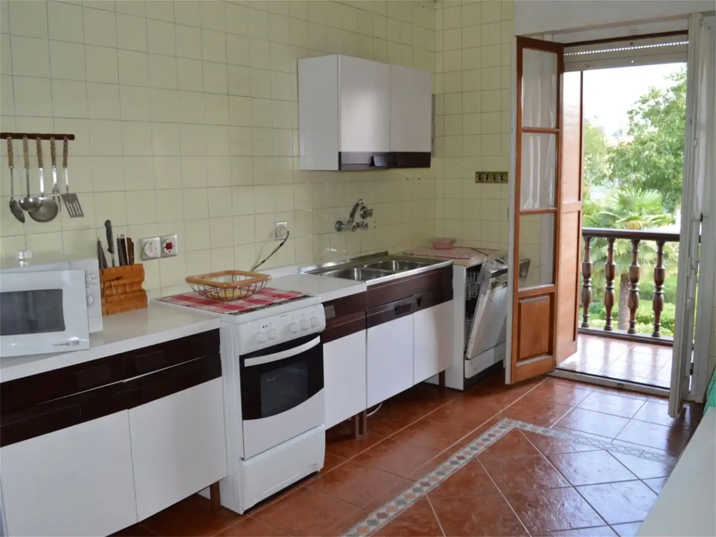 Kitchen of Flat for sale in Villacarriedo  with Heating, Parquet flooring and Storage room