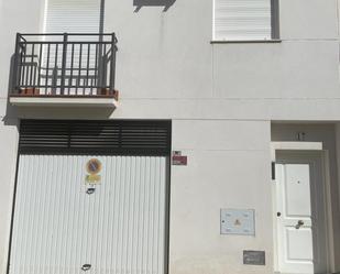 Exterior view of Duplex for sale in Los Santos de Maimona  with Air Conditioner and Balcony