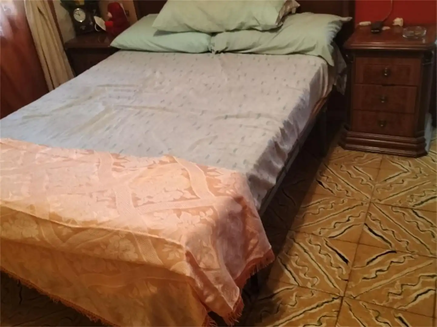 Casa adosada en venda a Calle San Isidro, Ledaña Dormitori de Casa adosada en venda en Ledaña amb Aire condicionat, Calefacció i Terrassa