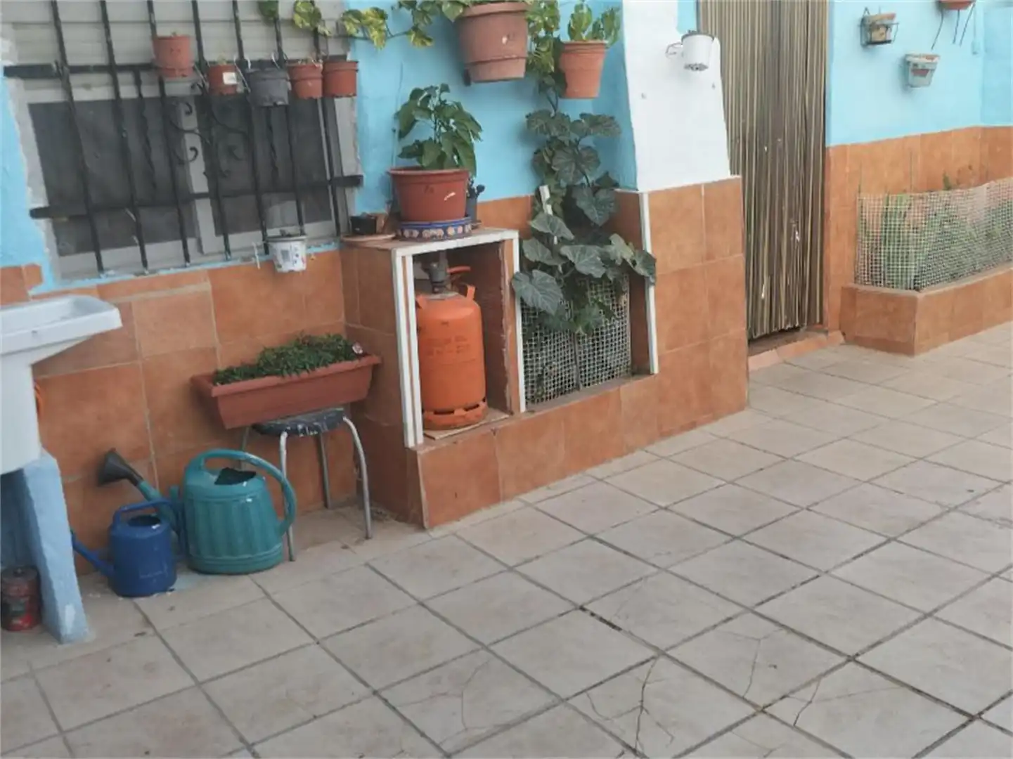 Casa adosada en venda a Calle San Isidro, Ledaña Terrassa de Casa adosada en venda en Ledaña amb Aire condicionat, Calefacció i Terrassa