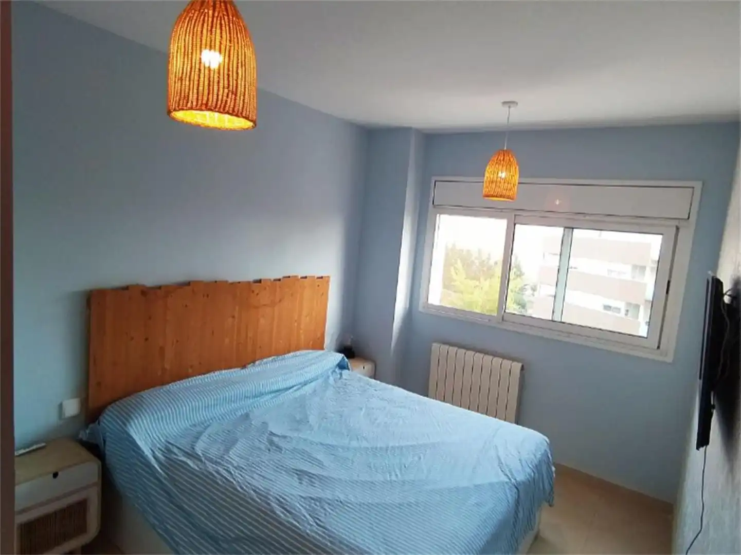 Habitación de Piso en venta en Terrassa con Calefacción, Trastero y Piscina