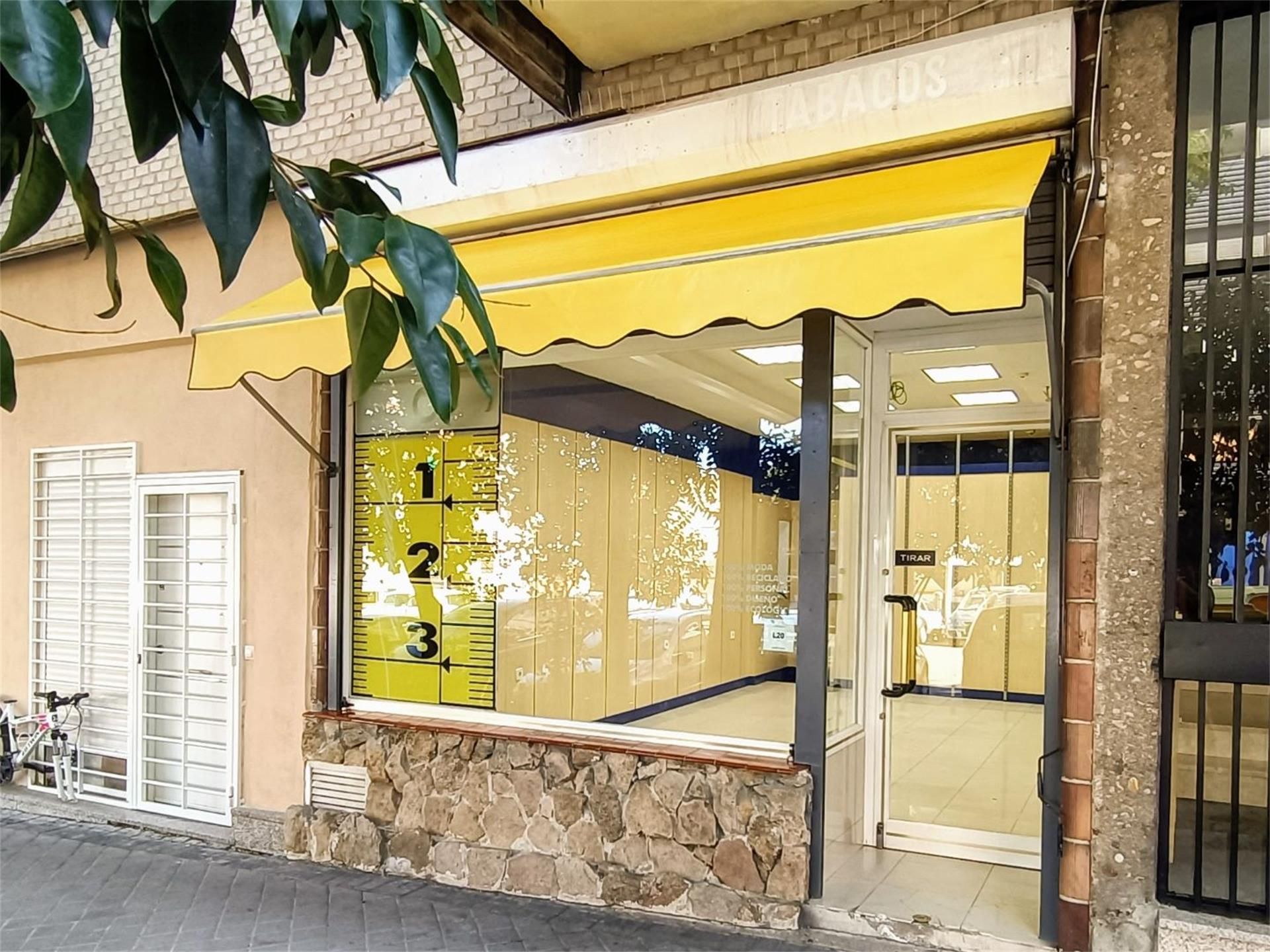 Premises to rent in  Madrid Capital  with Heating