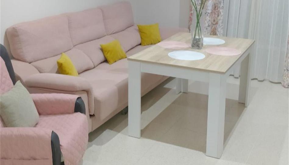 Foto 1 de Pis en venda a Calle Alcalde Antonio Romero, 14, Puente Genil, Córdoba