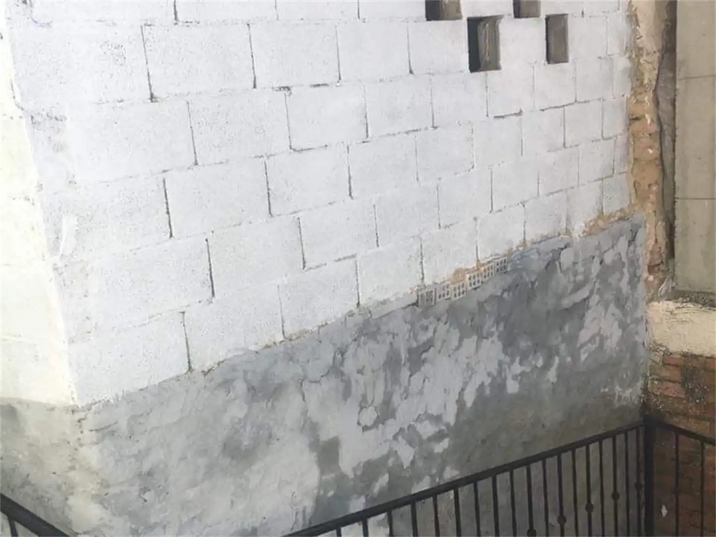 Planta baja en venta en Iznájar