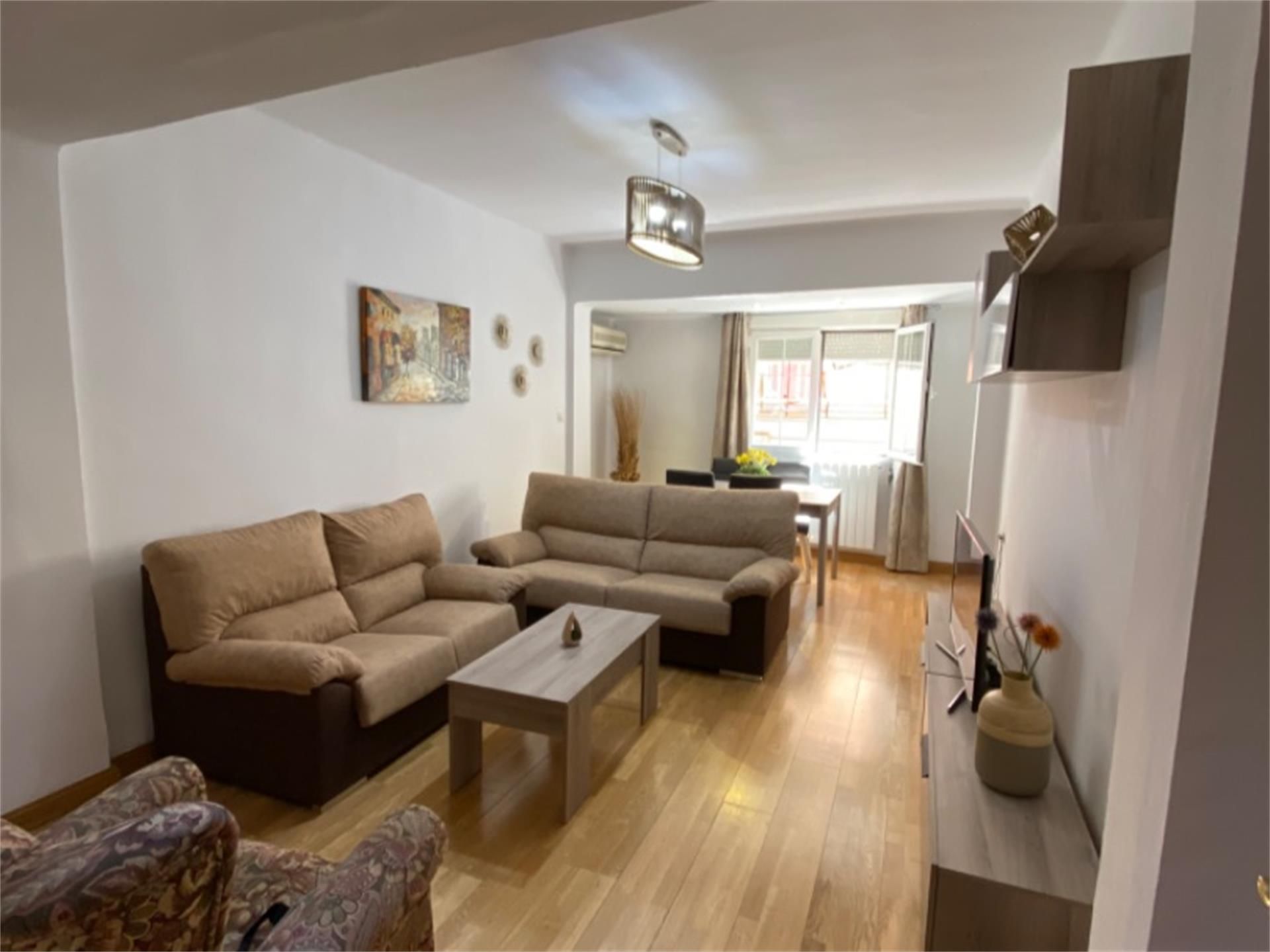 Sala d'estar de Pis de lloguer en  Granada Capital amb Aire condicionat, Calefacció i Parquet