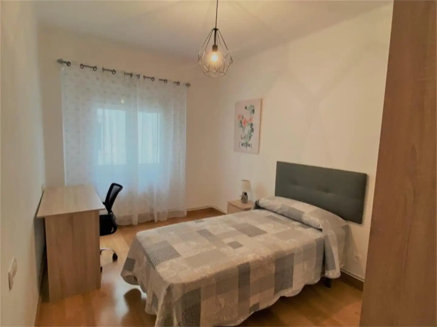 Flat for rent in Calle Molinos, 54, San Matías - Realejo Bedroom of Flat for rent in Granada with Air Conditioner, Heating and Parquet flooring