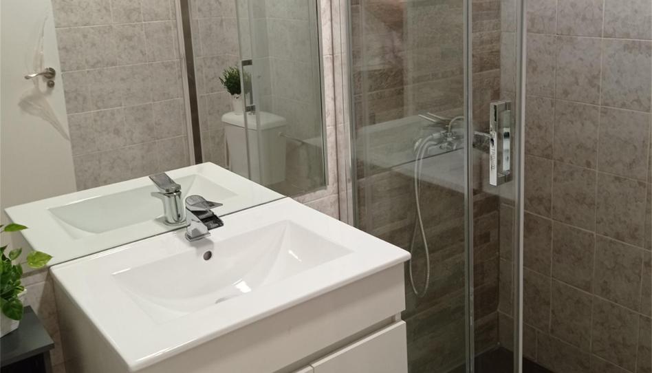 Photo 1 of Flat to share in Calle Eulalia Sauquillo, 1, Torrejón de la Calzada, Madrid