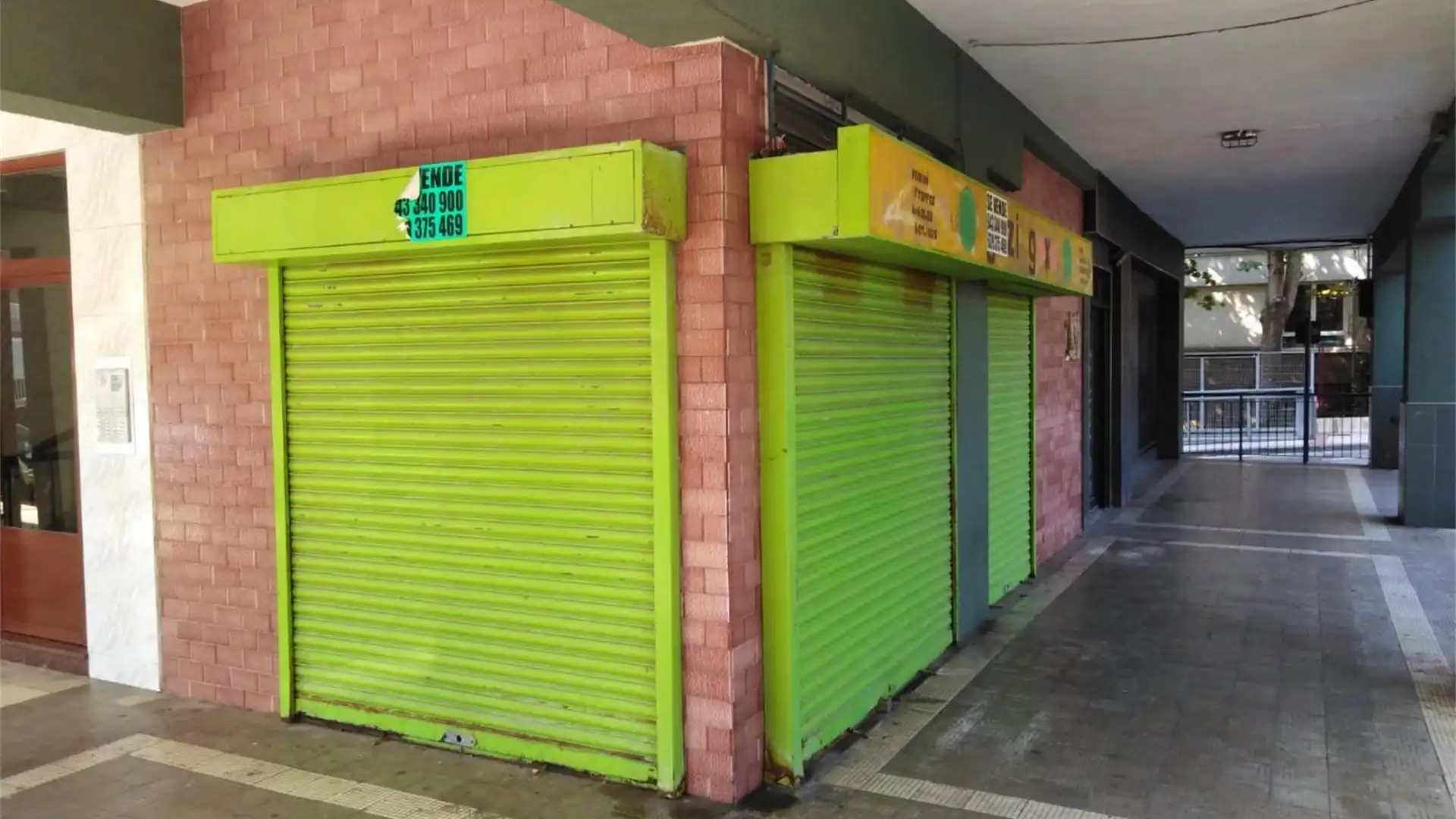 Local en venta en Avenida Galzaraborda, 43, Beraun - Pontika