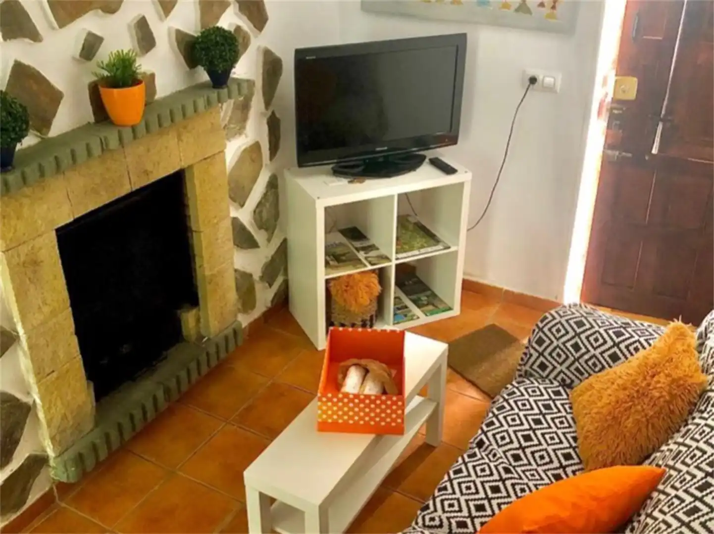 Apartamento en venta en Callejón de la Corte, Cazorla Sala de estar de Apartamento en venta en Cazorla con Terraza, Amueblado y Balcón