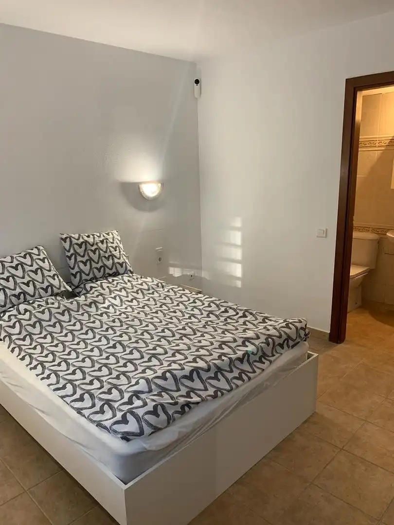 Apartamento de alquiler en Carretera de la Costa, 61, Pla de Maset - Cap de Salou Habitación de Apartamento de alquiler en Salou con Aire acondicionado, Calefacción y Lavadora