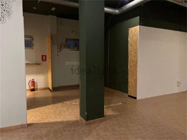 Local comercial en Alquiler en Rúa de Sempre en Galiza en Campus Sur - Santa Marta