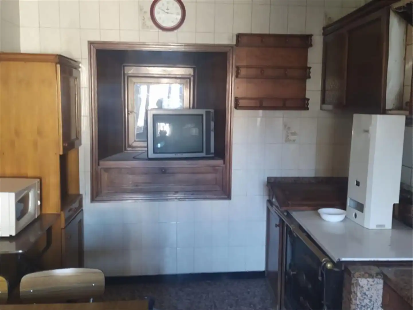 Cuina de Casa adosada en venda en A Gudiña  amb Terrassa i Moblat