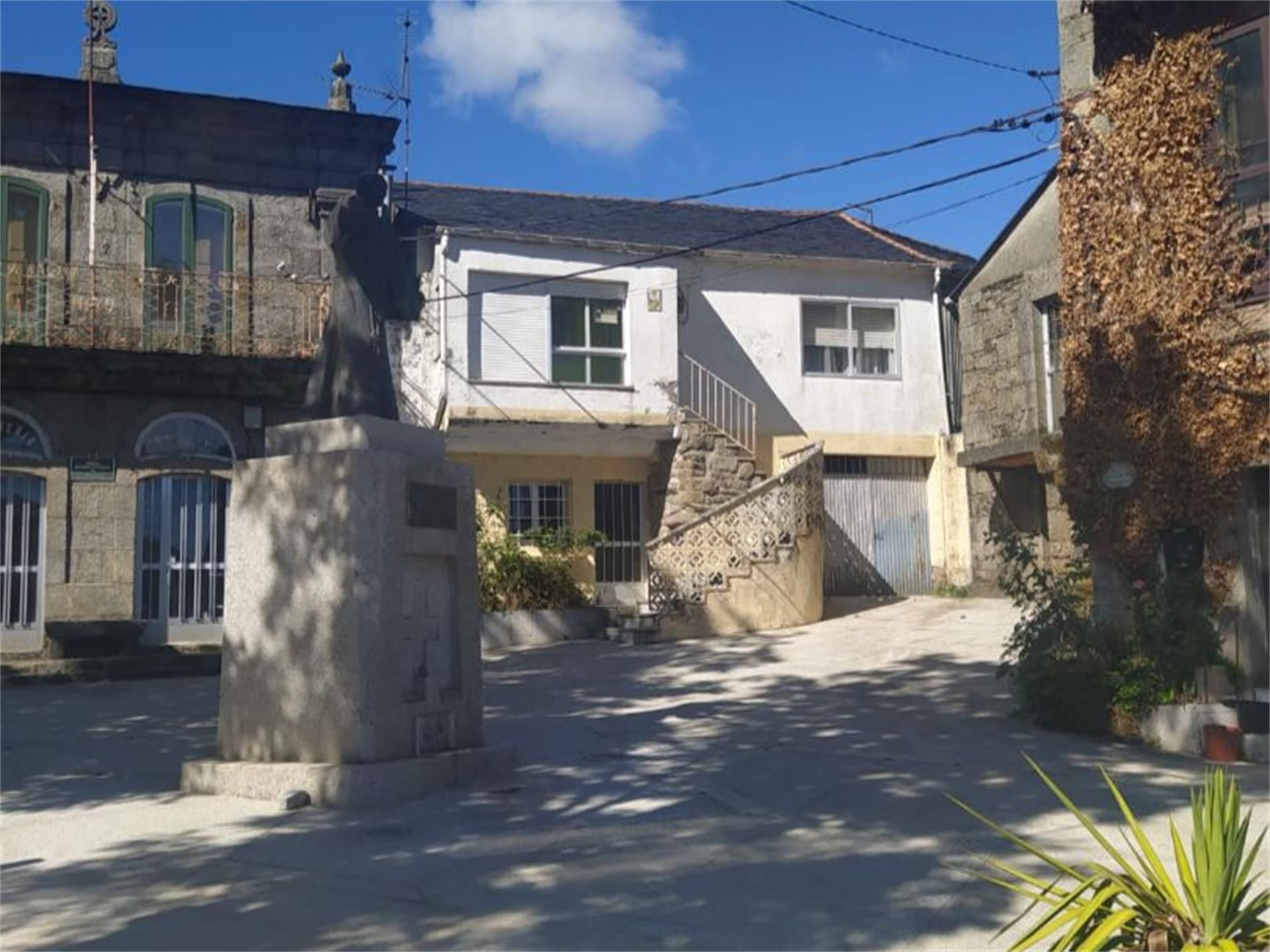 Exterior view of Single-family semi-detached for sale in A Gudiña   with Terrace and Furnished