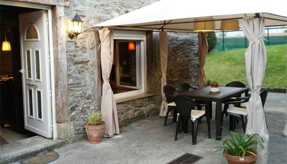 Foto 1 de Casa o xalet de lloguer a Carretera San Cidre, Bergondo, A Coruña