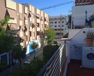 Vista exterior de Casa adosada en venda en  Córdoba Capital amb Aire condicionat, Terrassa i Balcó